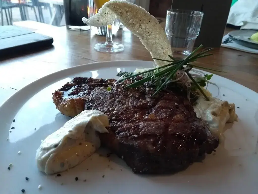 Menu_Paviljoen Restaurant Badmeester Keimpe_Balk_image_8