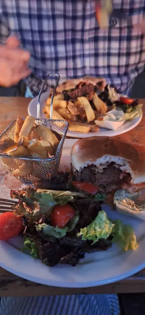 Anne Smith_De VerbroederIJ_Amsterdam_review