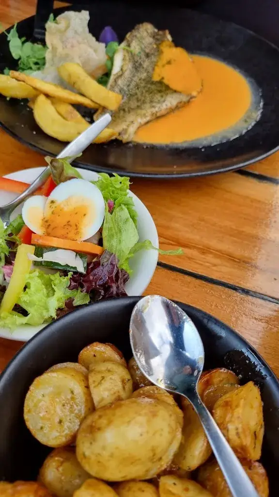 Stuart Slavicky_Teernstra_Balk_review