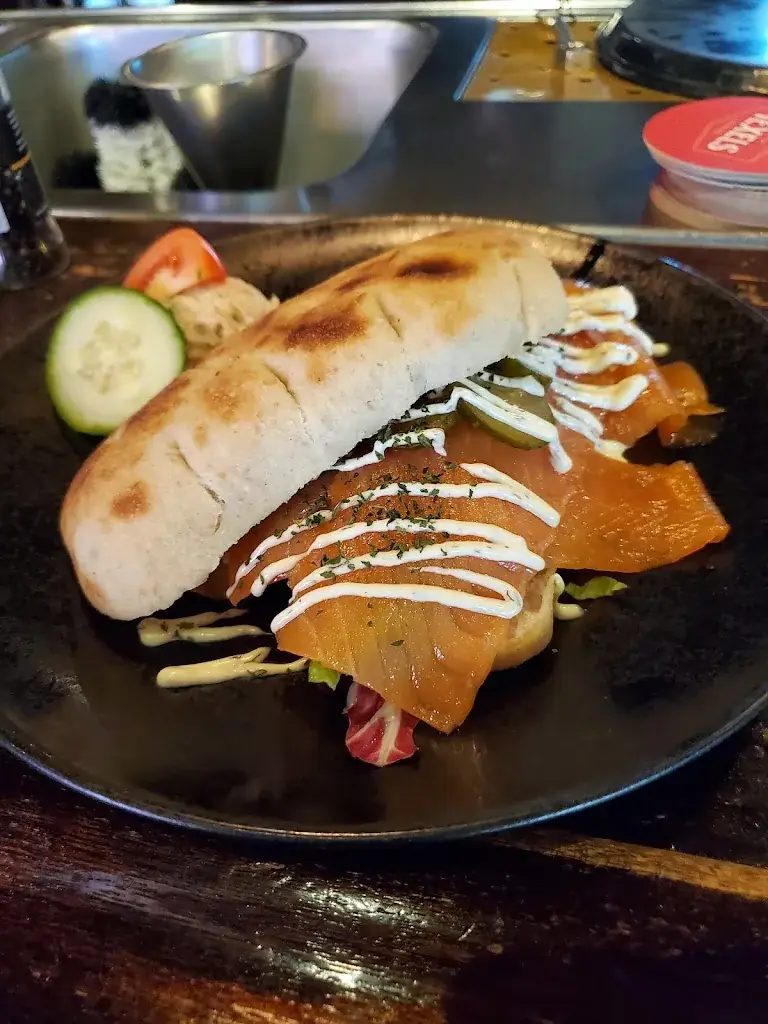 Eamonn Leavey_Teernstra_Balk_review