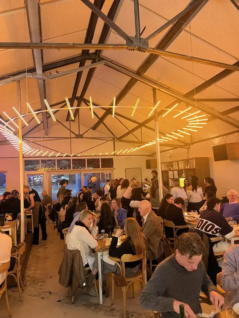 R B_cornerstore_Amsterdam_review