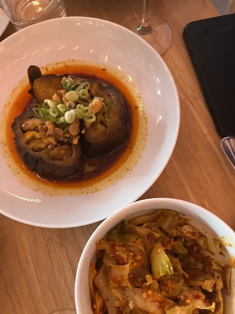 Florencia Eli_cornerstore_Amsterdam_review