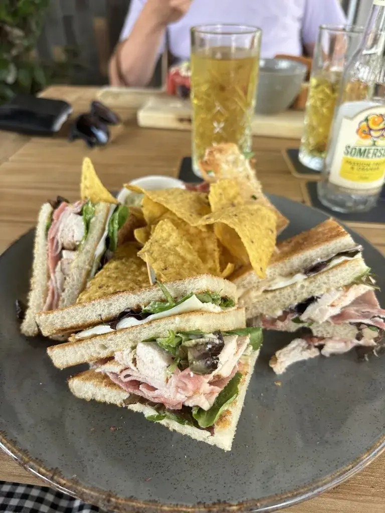 Stadhuis eten & drinken_Hoogkarspel_slider_image_3