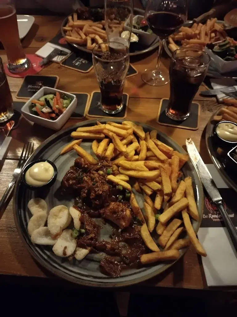 Dik Laan_Café De Roode Leeuw_Venhuizen_review