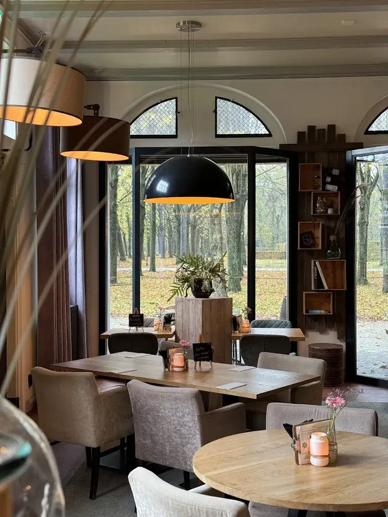 Ania Sz._Beeckestijn_Velsen-Zuid_review