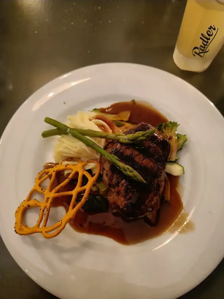 Menu_De Bokkesteeg._Santpoort-Noord_image_4