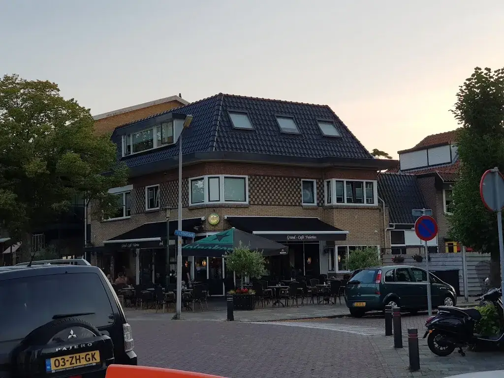 Corvus Corax_Grand Café Valerius_Driehuis_Bewertung