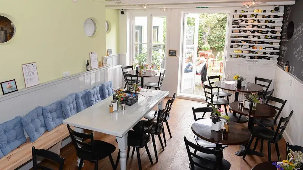 Lokaal 16_Burg_slider_image_1