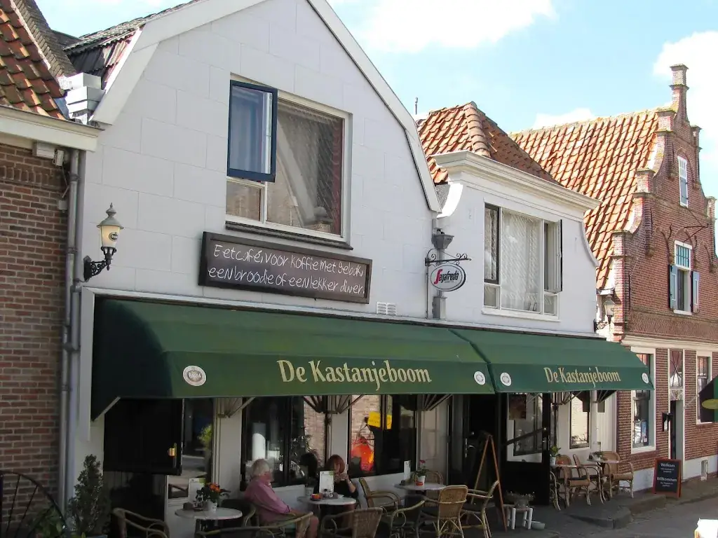 Kastanjeboom Restaurant in Burg