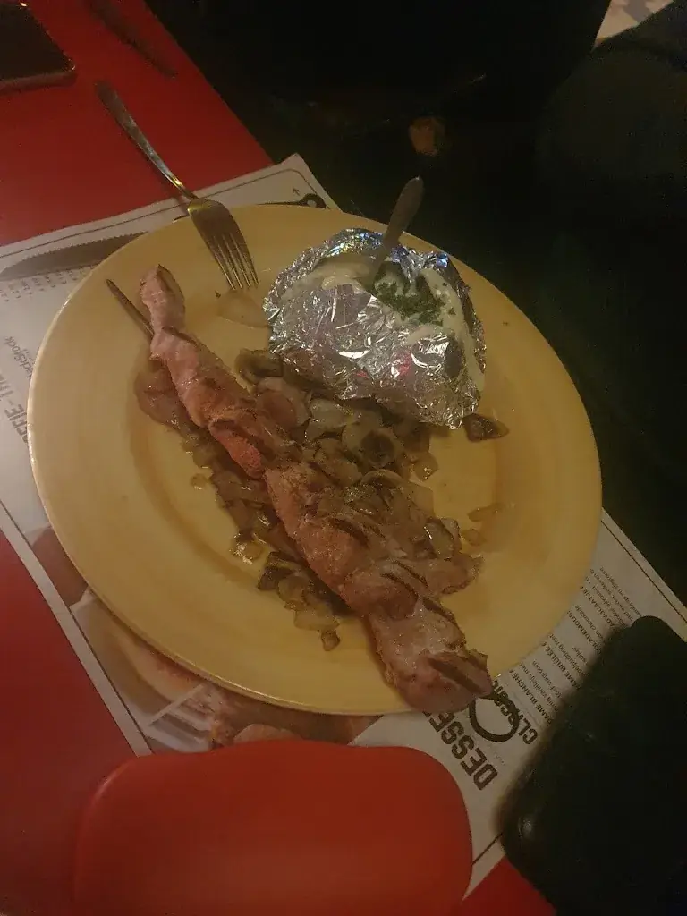 Demi Terlien_Public Grill_Burg_review