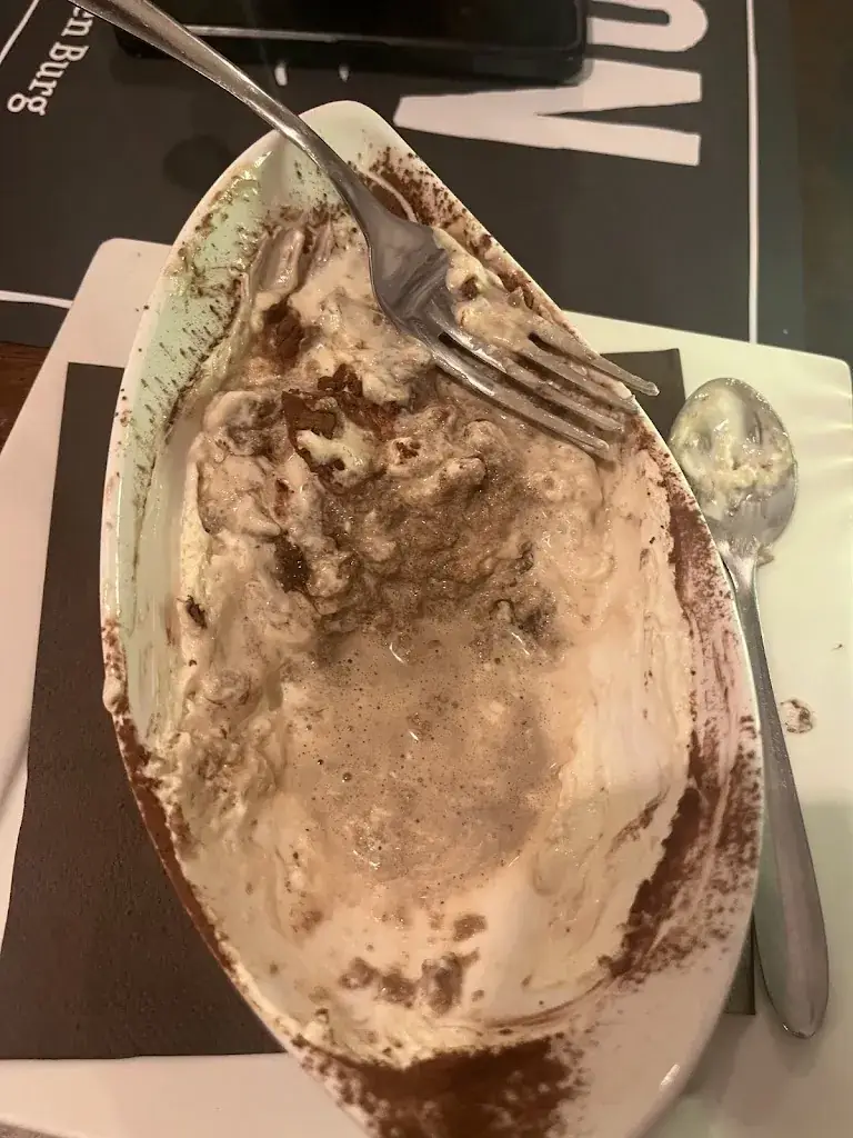 Sophia Jiaqi Xu_Ristorante Pizzeria Buon Appetito Texel_Burg_review