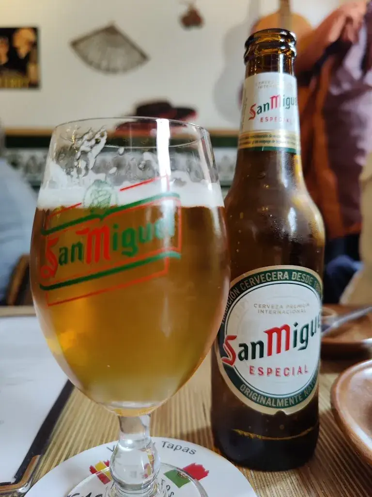 Menu_Casa Molero Bar de Tapas_Burg_image_8