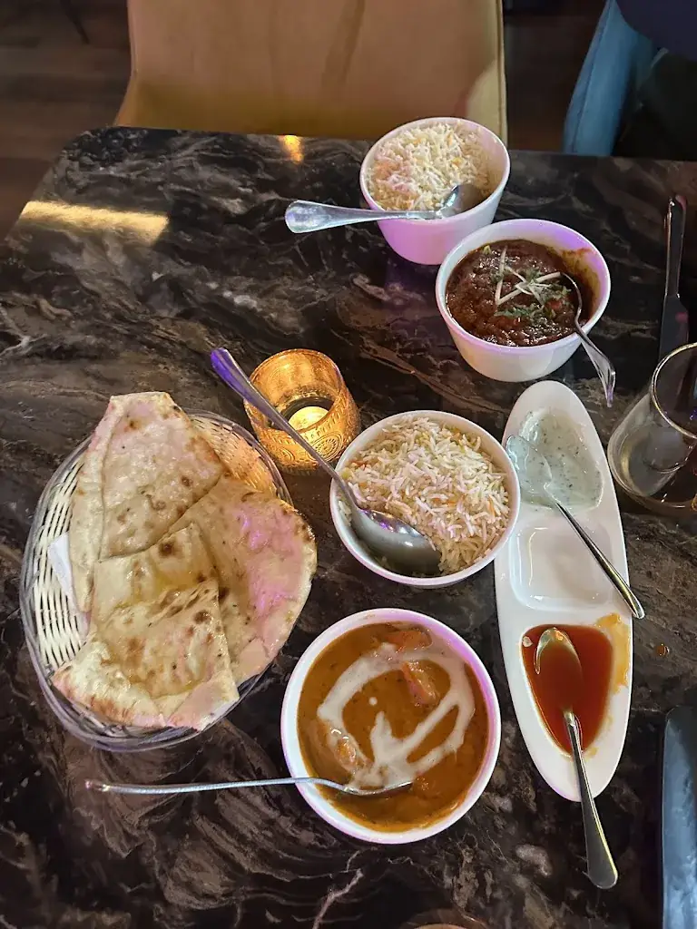 Maria Antonia Marturet Rios_Holi Indian Restaurant_Amsterdam_review