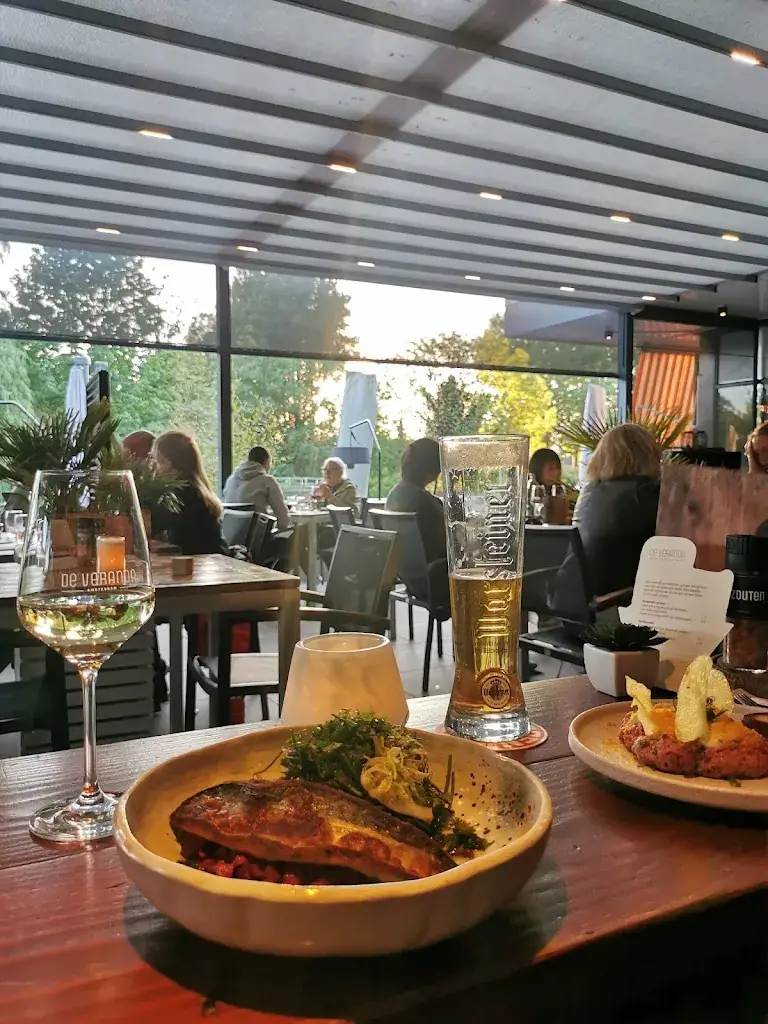 Lana Verbitskaya_De Veranda_Amsterdam_review