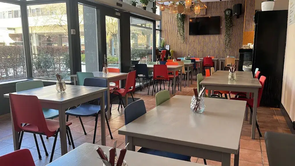 lePita_Amsterdam_slider_image_1