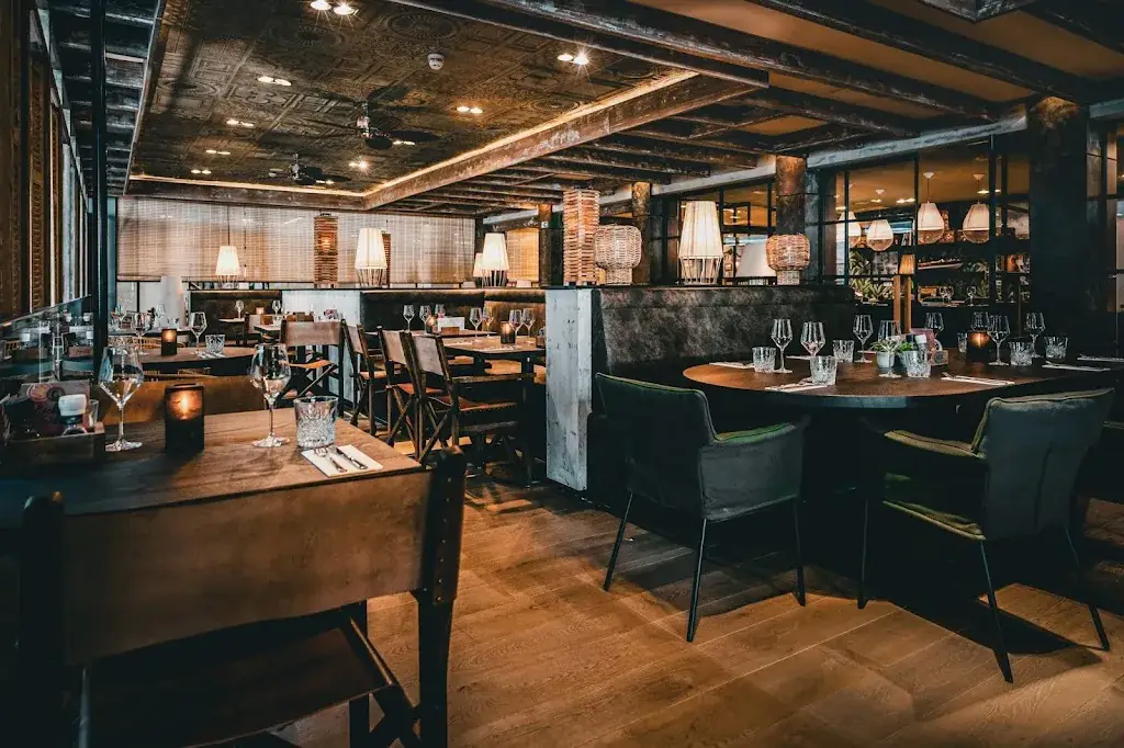 Papa's Loft House restaurant in Amsterdam