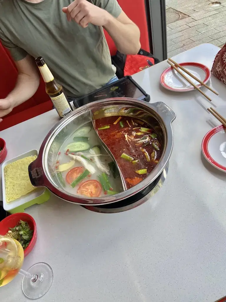 Paula Tobar_Yuan's Hot Pot Amsterdam Gelderlandplein 袁记串串香Gelderlandplein店_Amsterdam_review