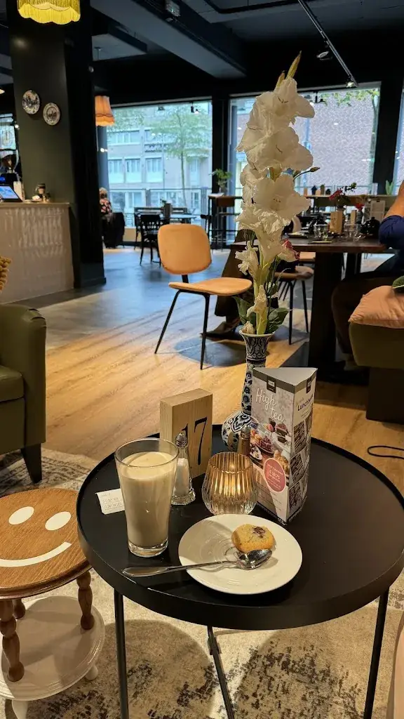 Tyler Stewart_Tante Truus Lunches & Soup_Almere_review