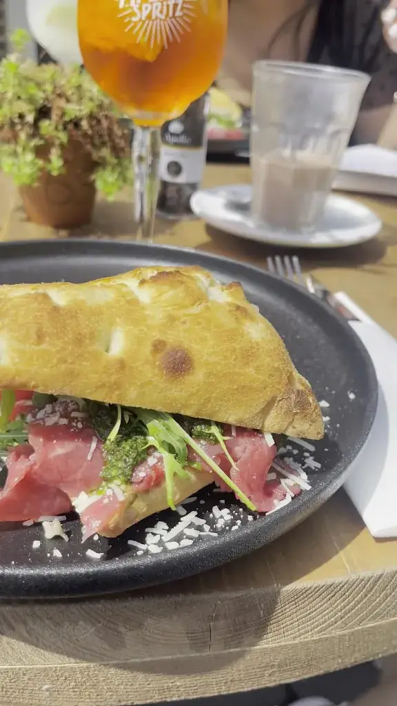 Restaurant La Galera Café de Gevangenpoort_Edam_slider_image_2