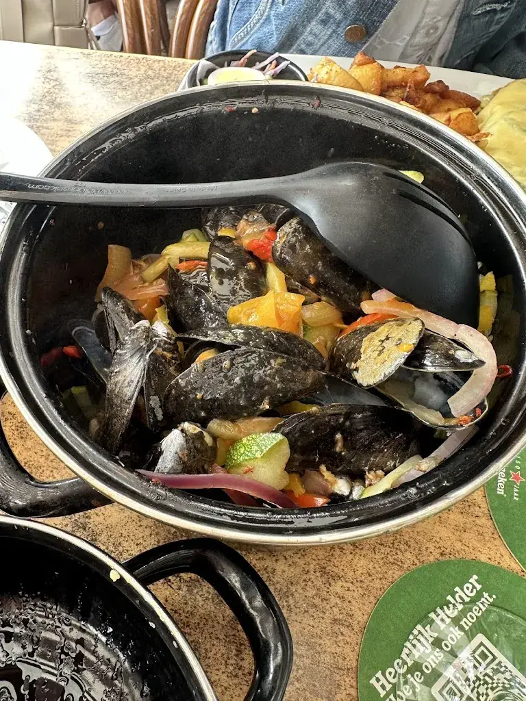 Menu_Restaurant-café Van den Hogen_Volendam_image_7