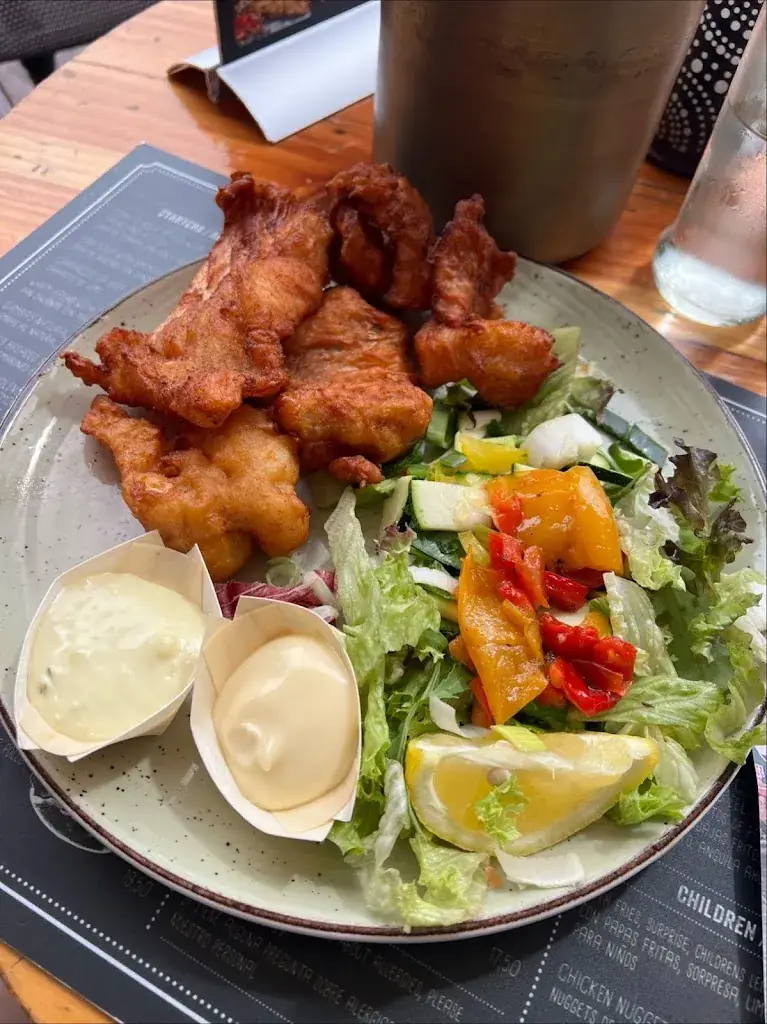 Patricia V_De Lunch_Volendam_review