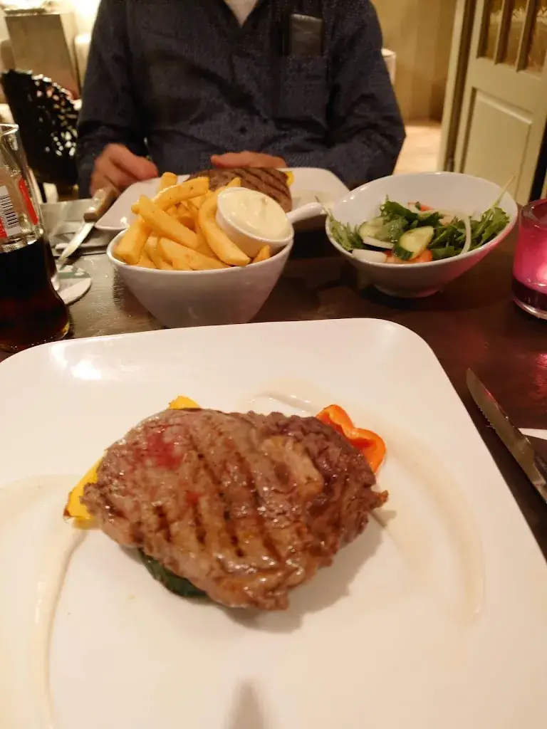 Menu_Lounge Bar Restaurant VIJF Edam_Edam_image_6