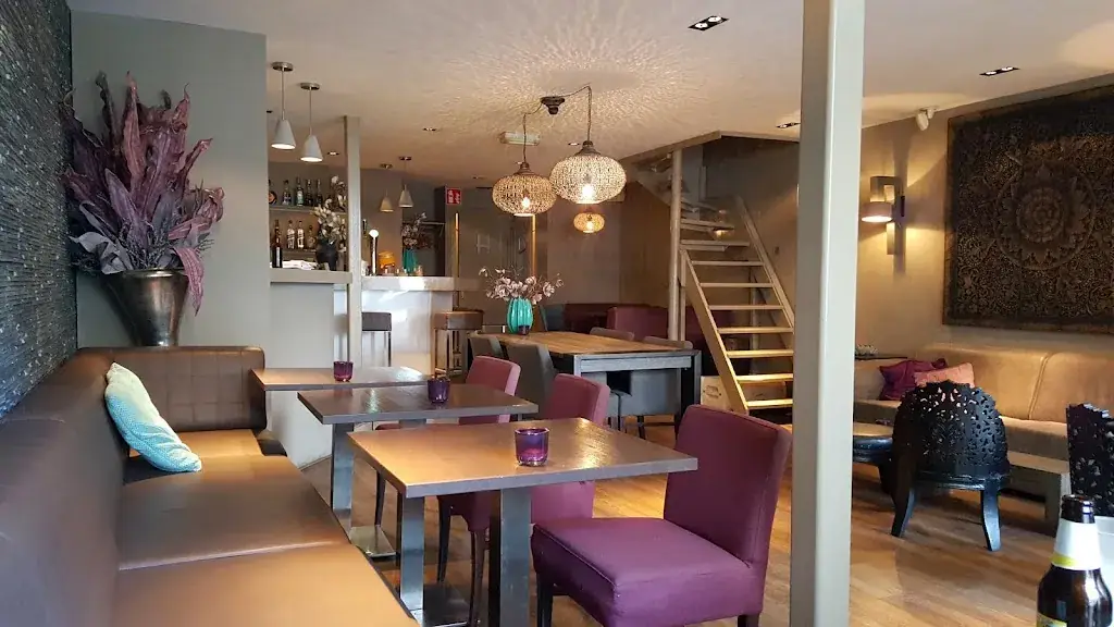 Lounge Bar Restaurant VIJF Edam_Edam_slider_image_1