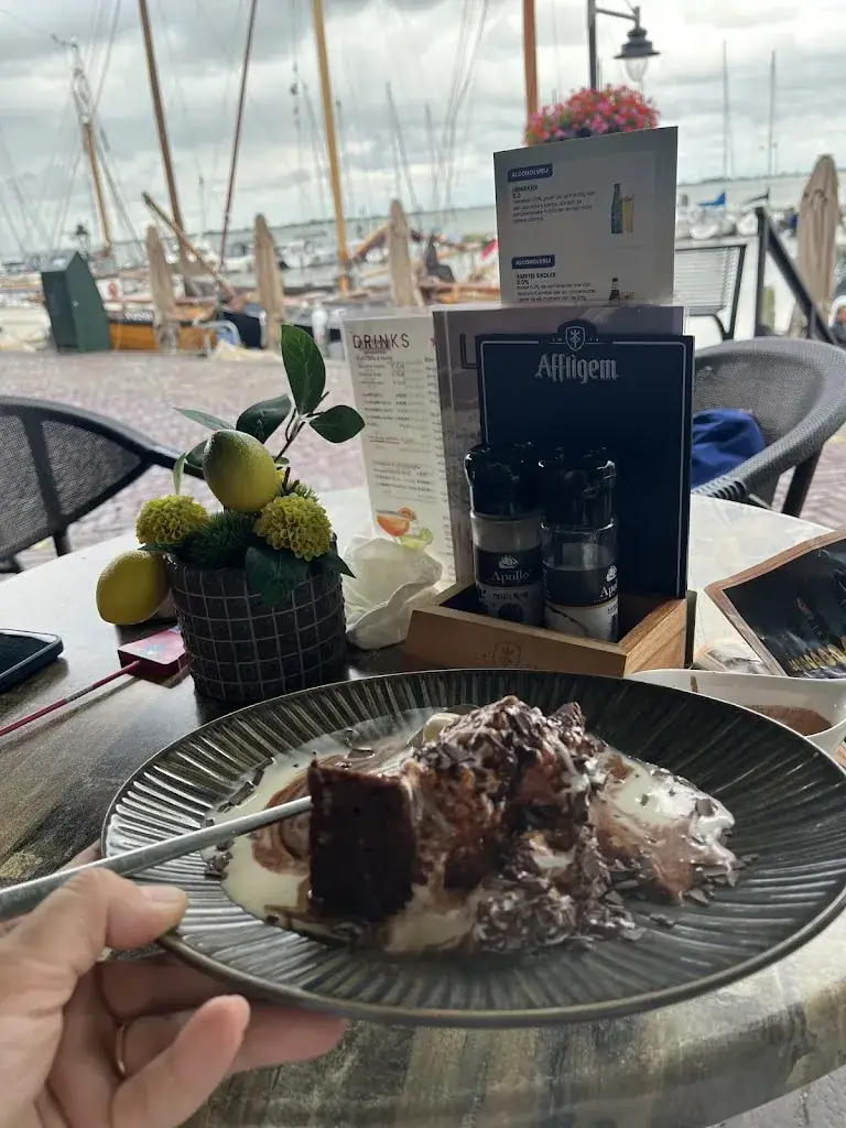 Nataliia Andrushko_Lotje Wine & Dine_Volendam_review