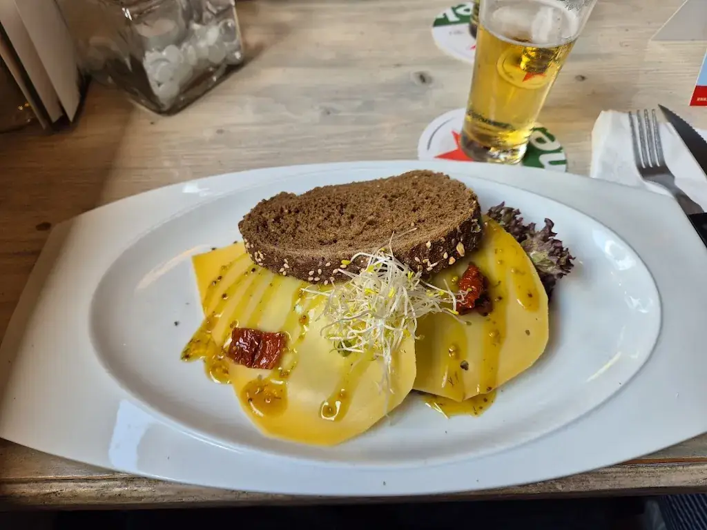 Gratulle Wallace_De Beurs Eten & Drinken_Edam_review