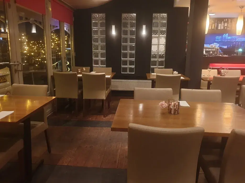 Restaurant Jimmy Garden_Edam_slider_image_1