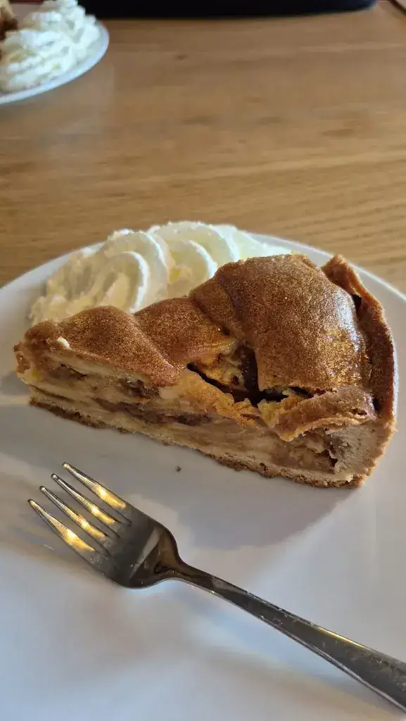 tigger ligger_Hof van Holland Edam_Edam_review