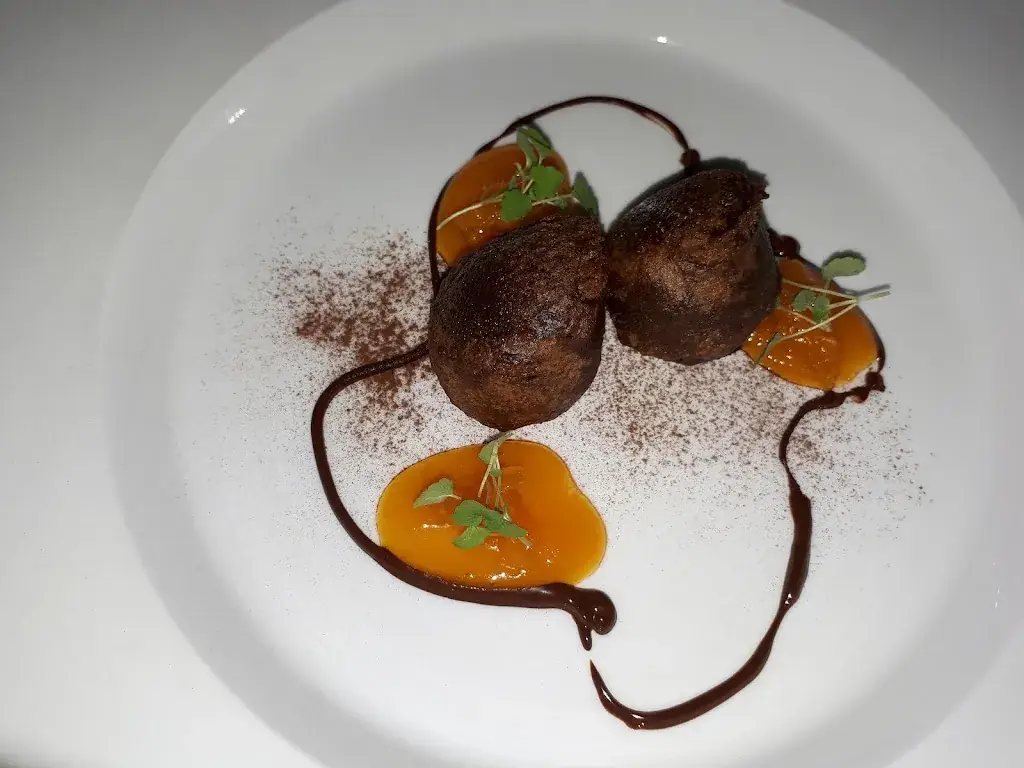 Ton van der Avoird_Restaurant Le Vieux Jean_Delft_review