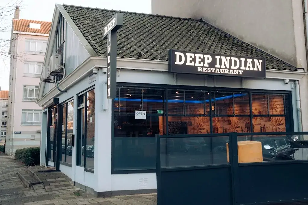 Deep Indian Amsterdam restaurant in Amsterdam