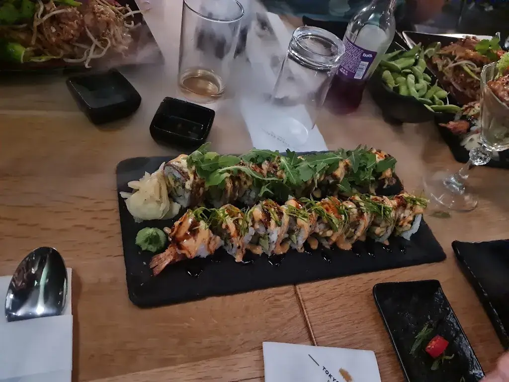 Sunny Nazir_Tokyo garden_Amsterdam_review