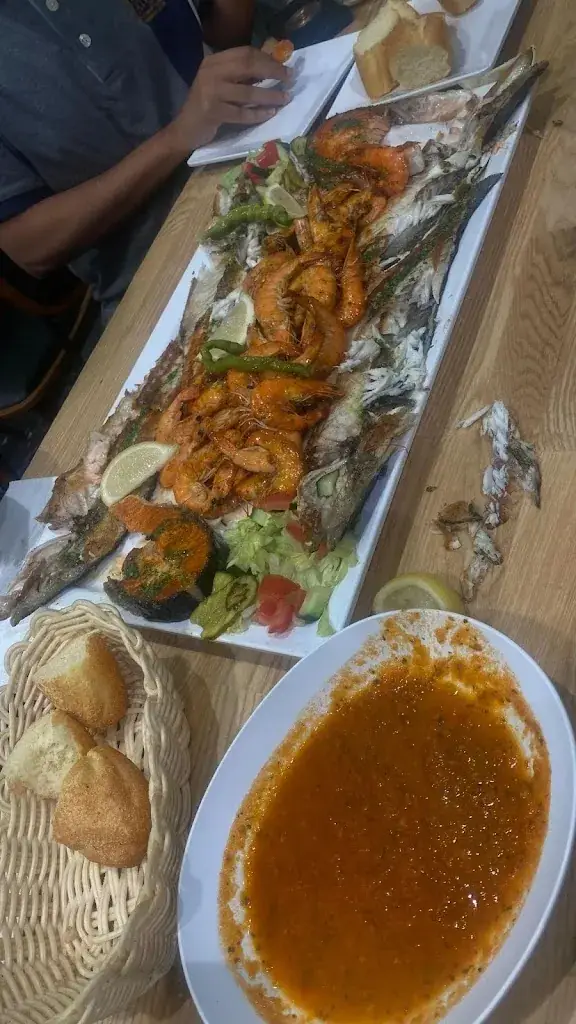 Safwan Alamri_Vis Lambertus_Amsterdam_review