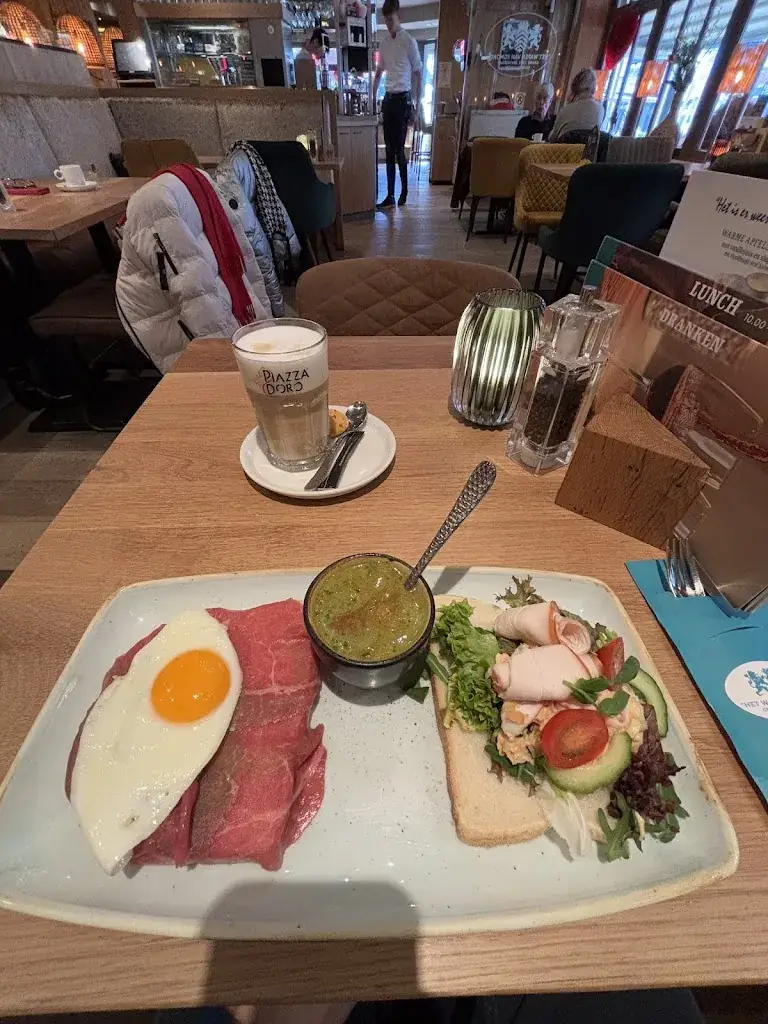 Miroslav Škoda_Grand Café Restaurant Het Wapen van Egmond_Zee_review