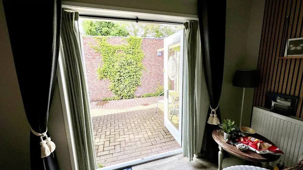 MerijnGarry Home_Herberg Binnen_Egmond-Binnen_review