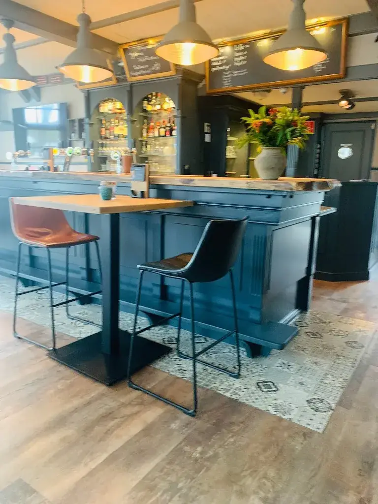 Herberg Binnen restaurant in Egmond-Binnen