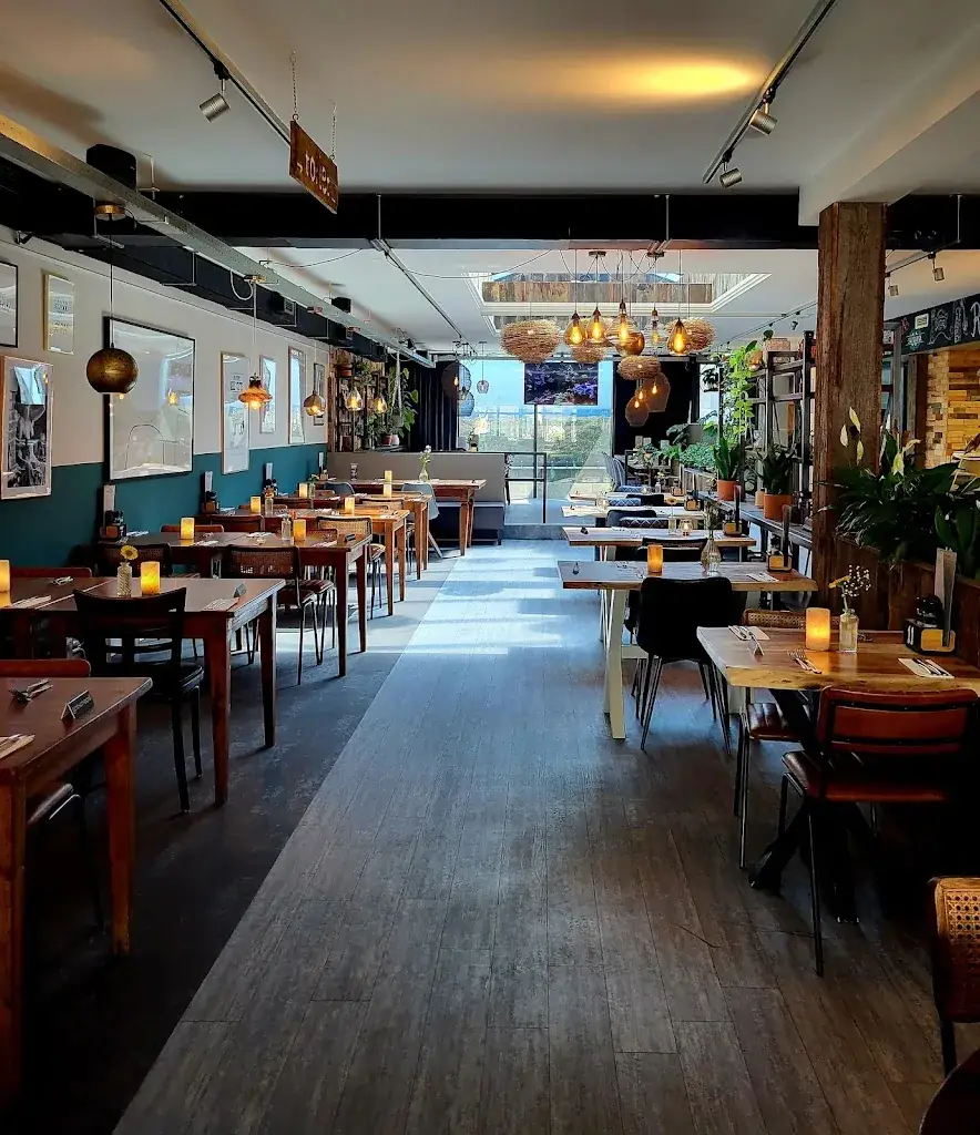 Brasserie Santiago restaurant in Zee