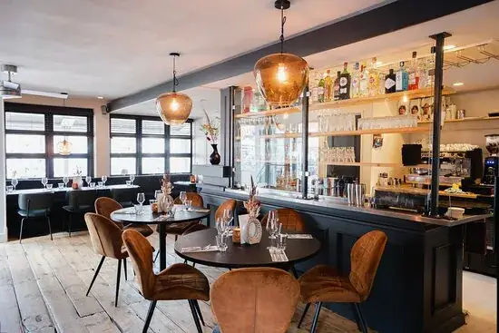 Brass Kaatje_Zee_slider_image_1