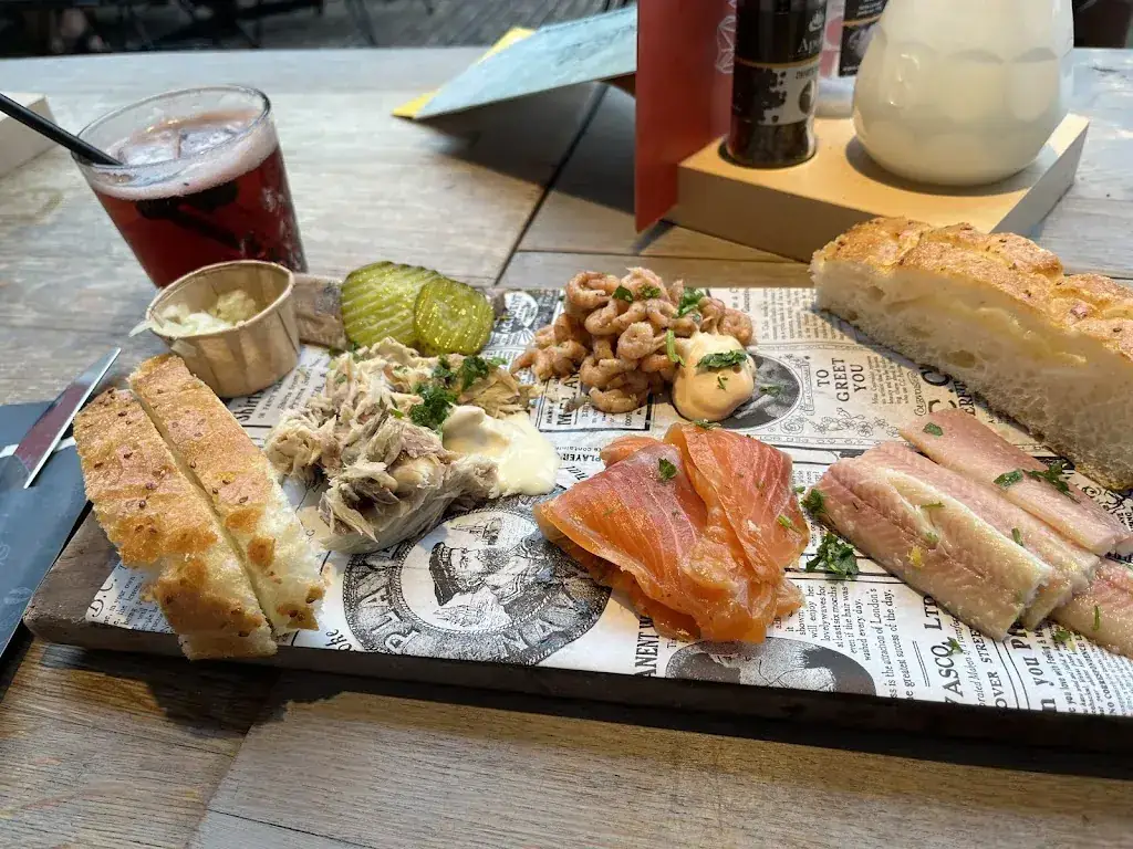 Nina_Vis aan Zee_Zee_review