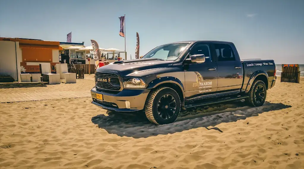 RT Import_De Jongens Egmond Aan Zee_Zee_review