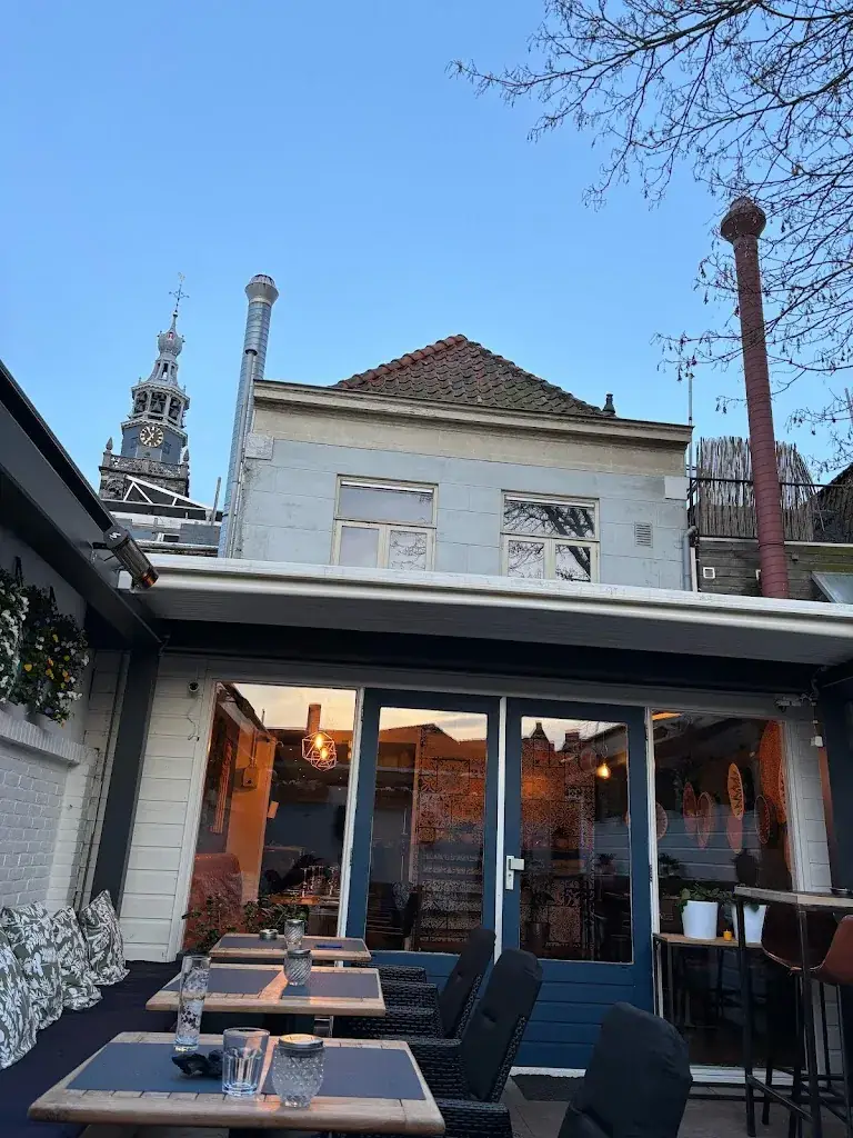 Juan P_The Dandy Restaurant Bar_Gouda_review