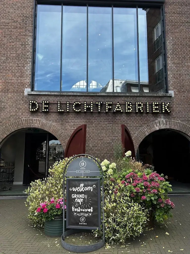 Tino Luepfert_De Lichtfabriek_Gouda_review