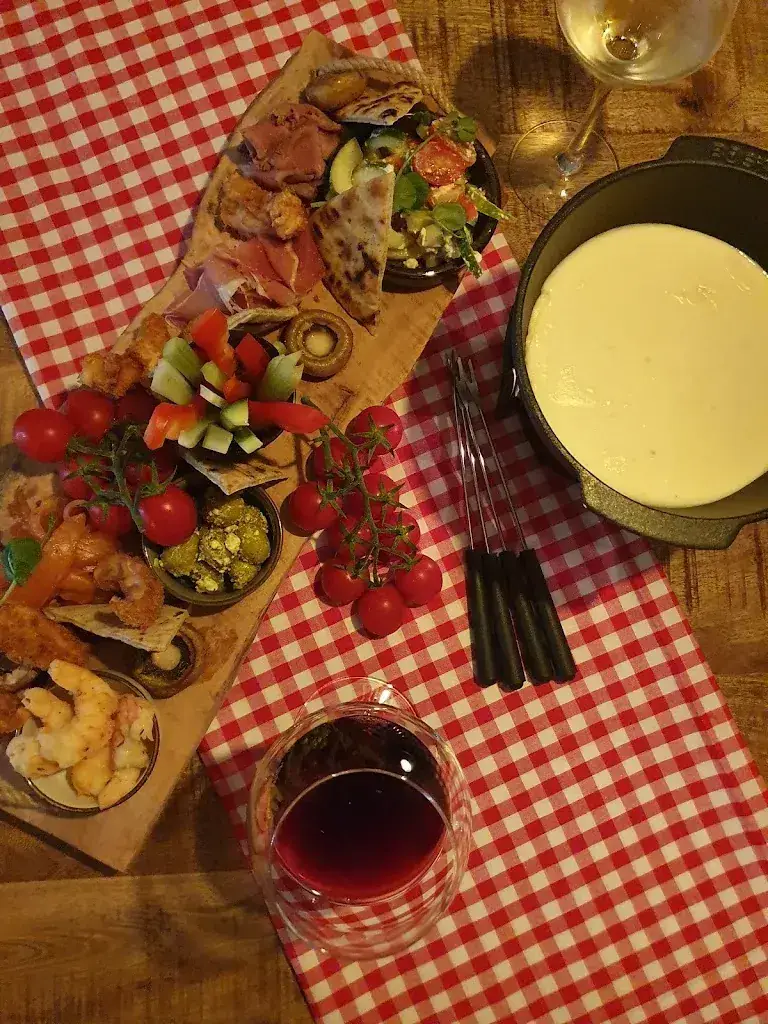 Lava Bar & Kitchen_Enkhuizen_slider_image_2