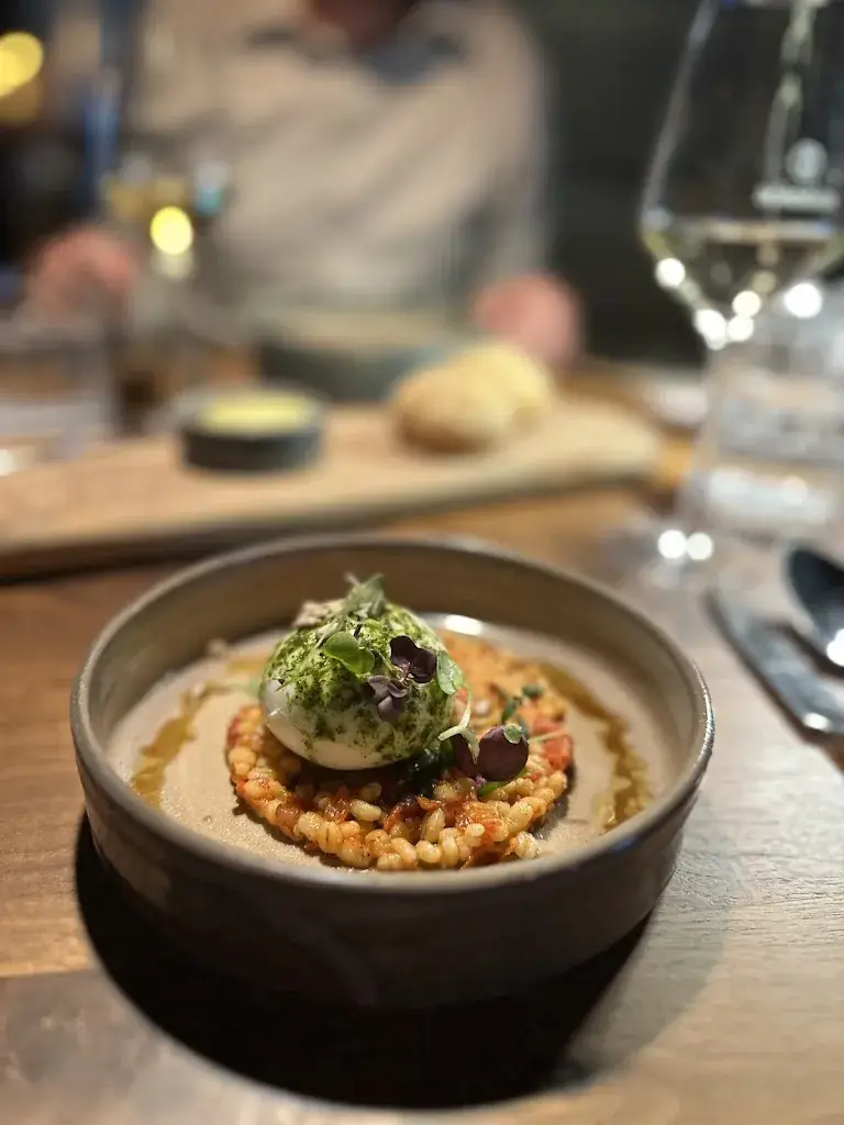 Iris Charlotte_Bordeaux_Naarden_review