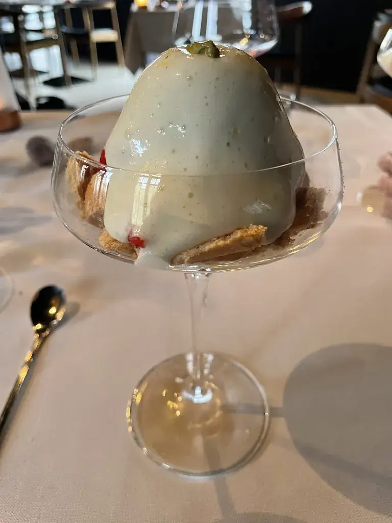 Renee C_SEAson Arsenaal_Naarden_review