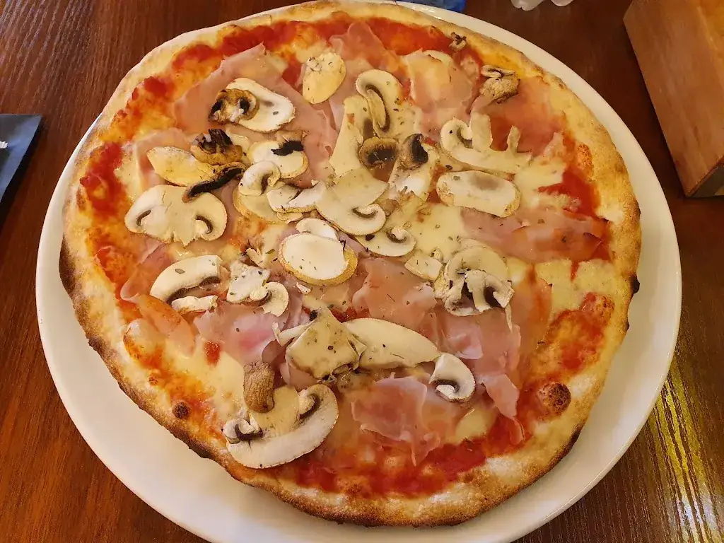 Menu_Pizzeria Trattoria Da Nicola_Hoef_image_8