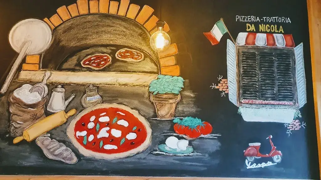 Pizzeria Trattoria Da Nicola_Hoef_slider_image_3