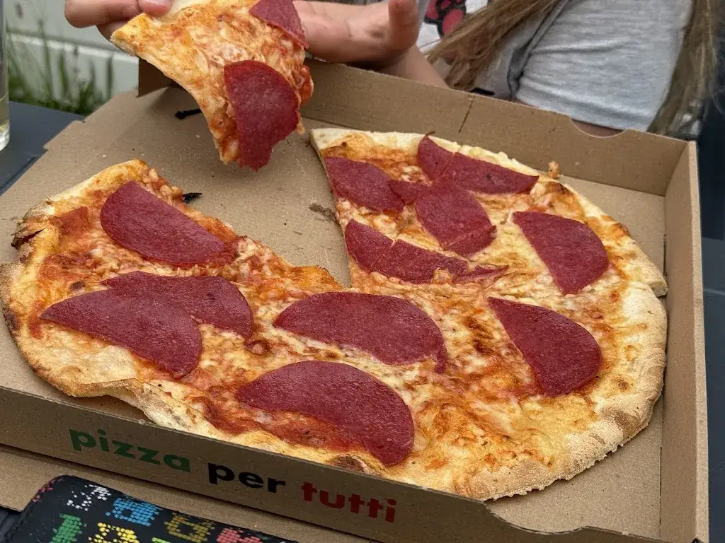 Casa Serrano_Hoef_slider_image_2